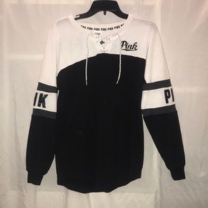 VS PINK black and white lace up noodie